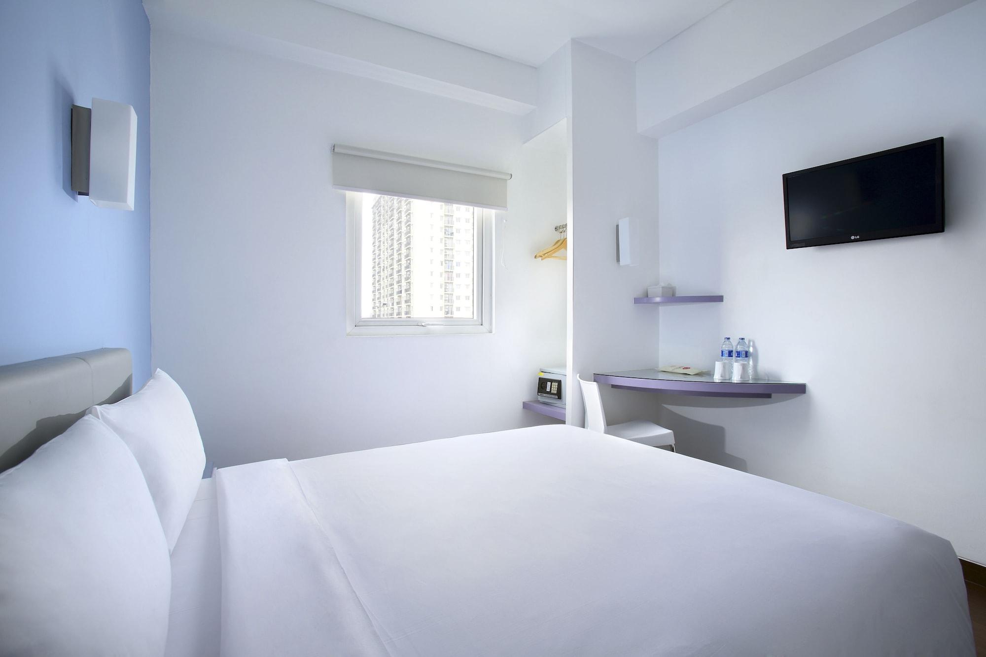 Amaris Hotel Bekasi Barat Екстер'єр фото