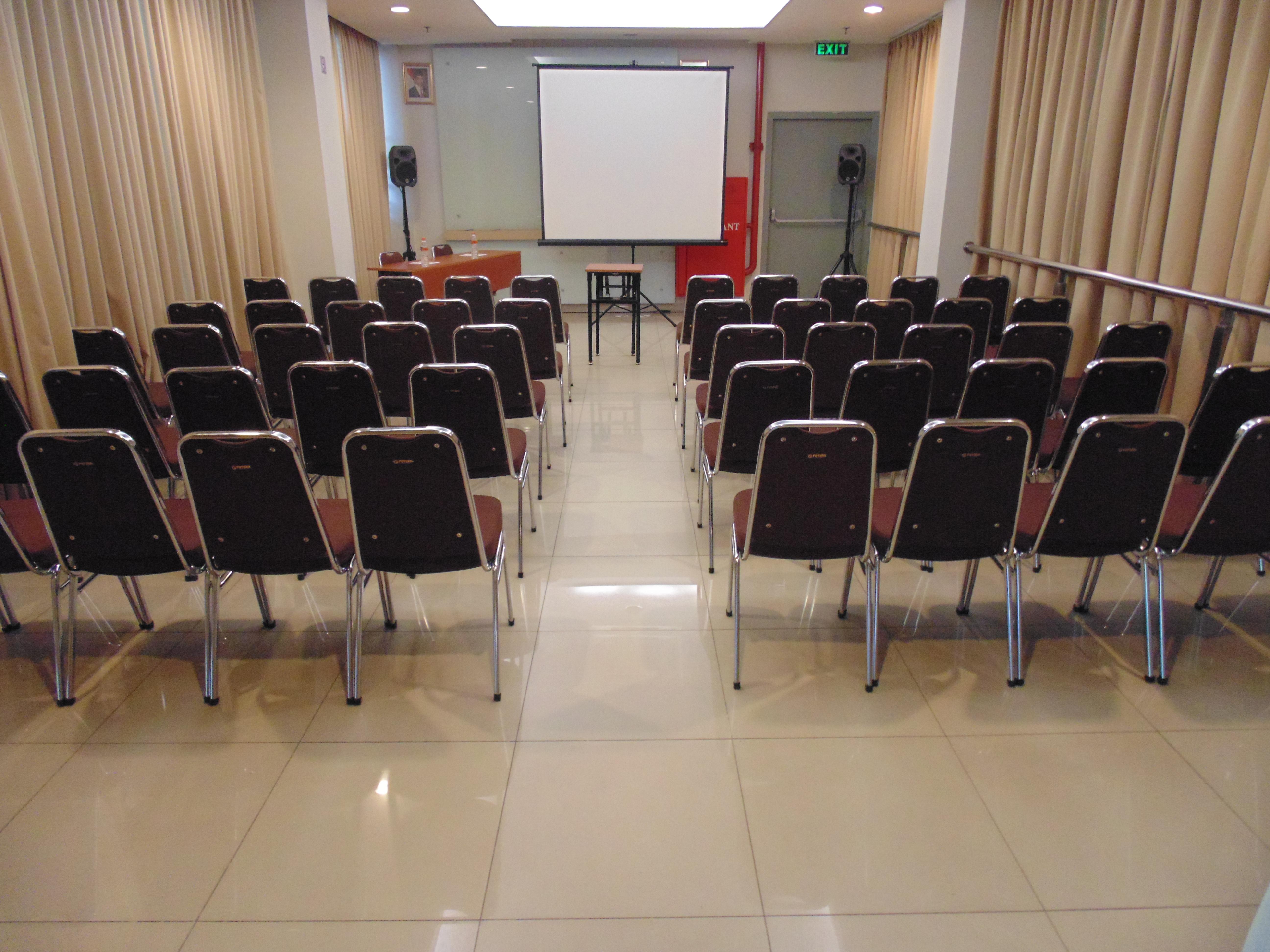 Amaris Hotel Bekasi Barat Екстер'єр фото